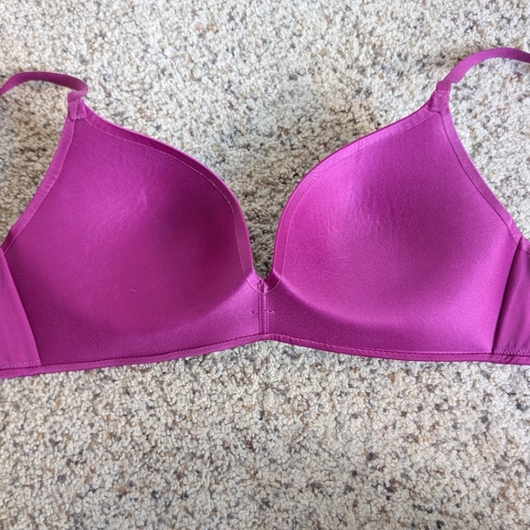 Victoria's Secret So Obsessed Wireless Push-up Bra 32D - Picture 3 of 10